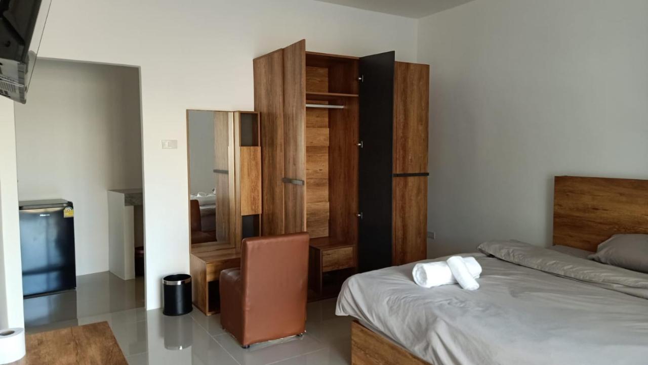 Taxim Residence Boutique Hotel Patong Luaran gambar