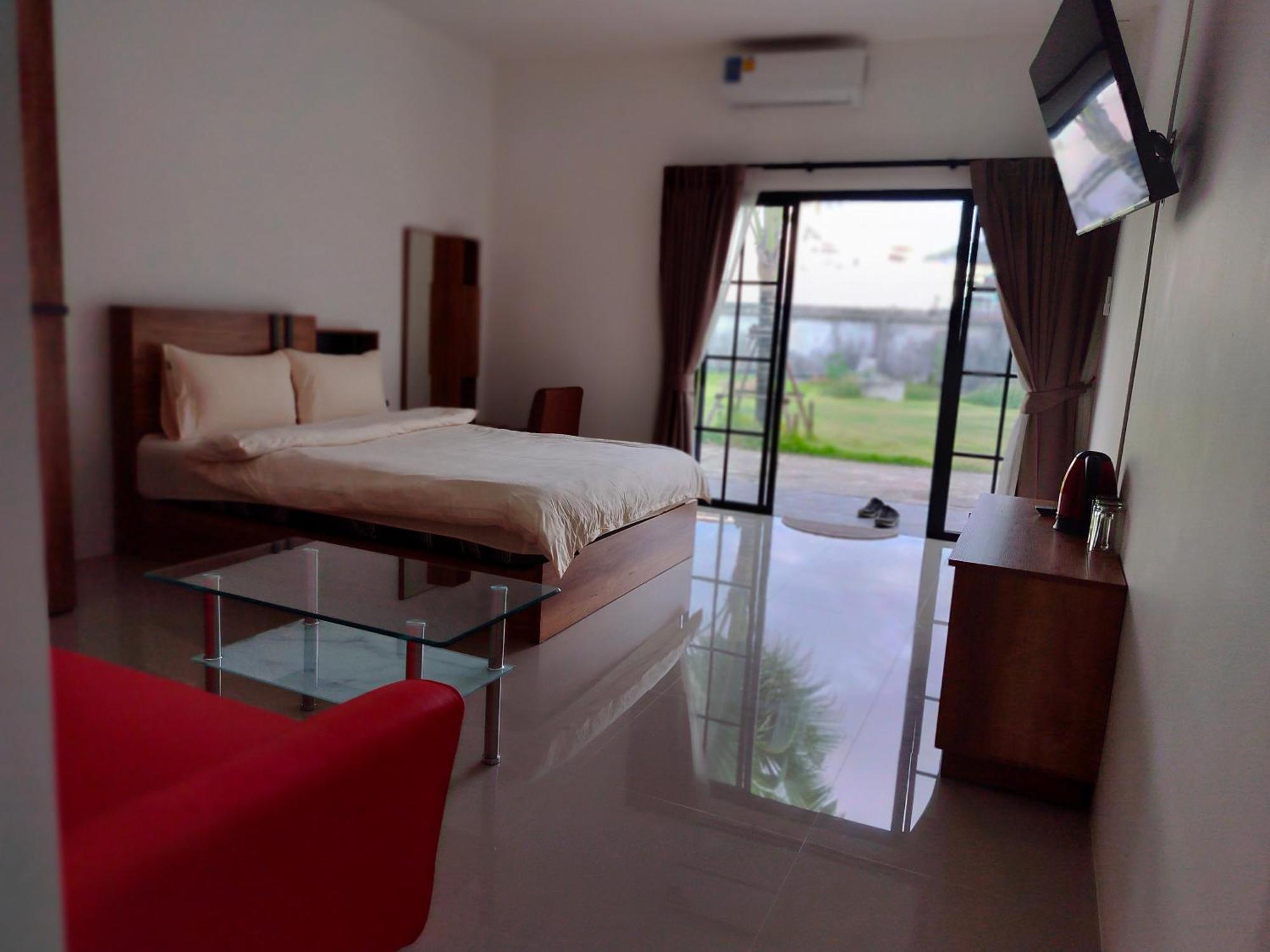 Taxim Residence Boutique Hotel Patong Luaran gambar