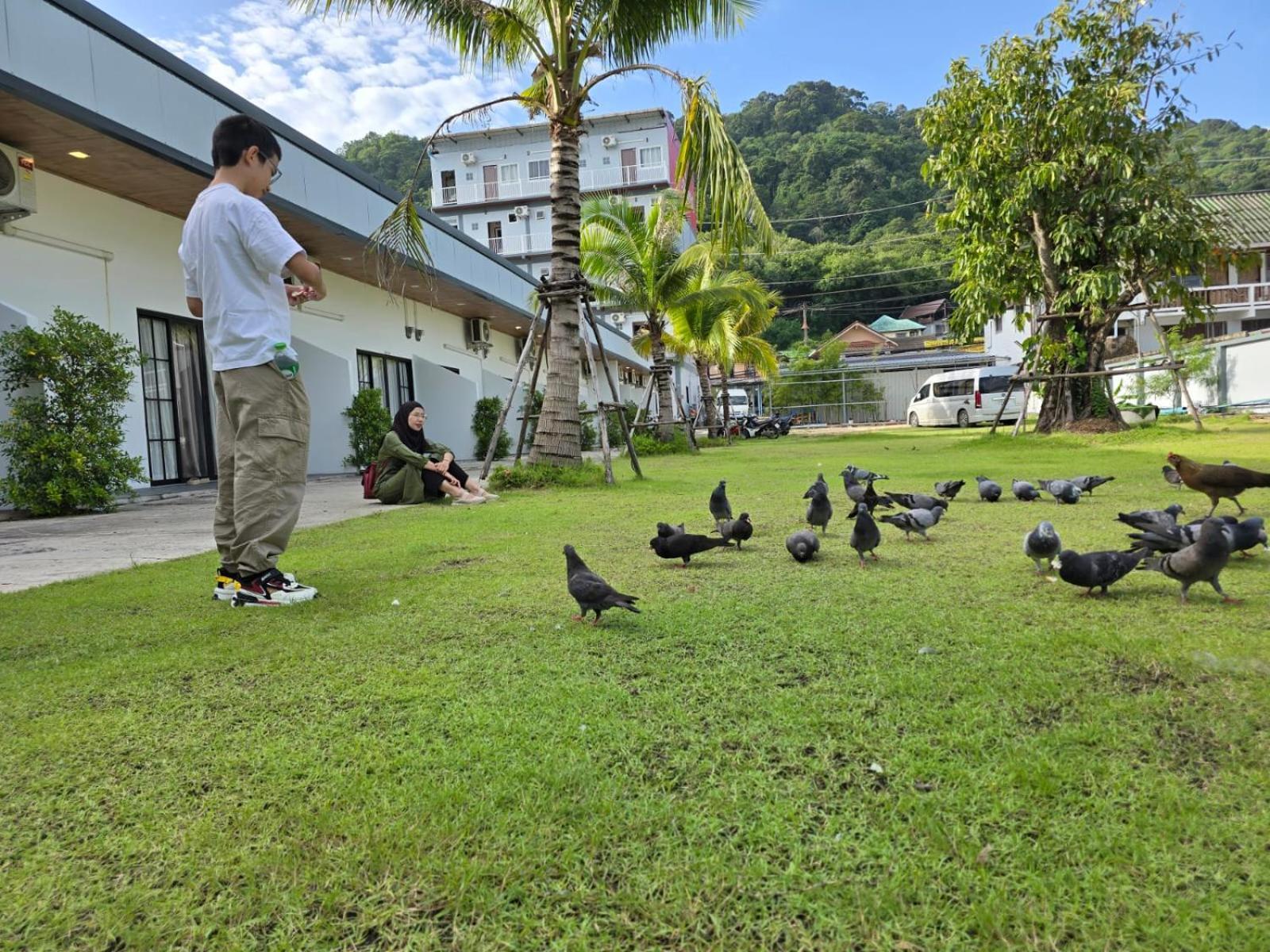 Taxim Residence Boutique Hotel Patong Luaran gambar